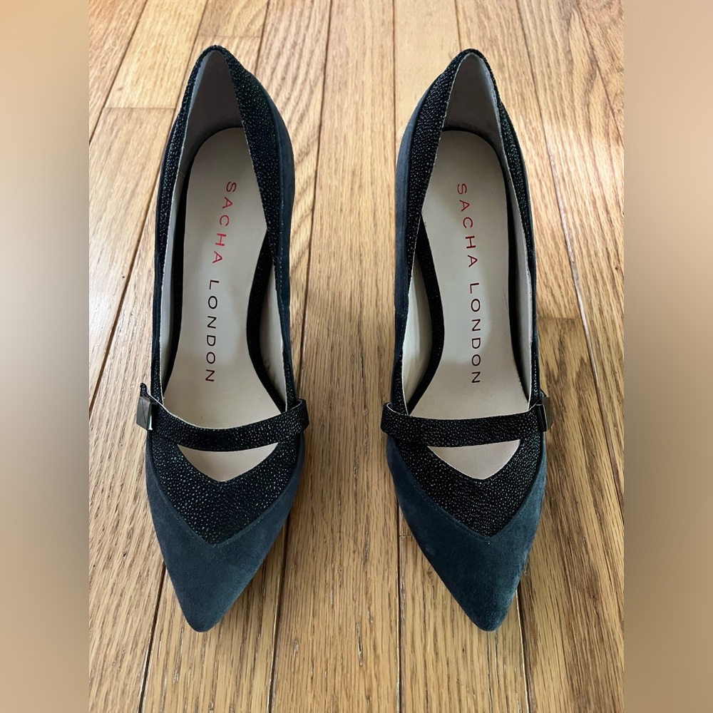 SACHA LONDON charcoal gray suede 3.5 inch boss stiletto heels size 6.5